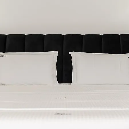 Polifonia Loft - Vlore, Albania 酒店 Vlorë
