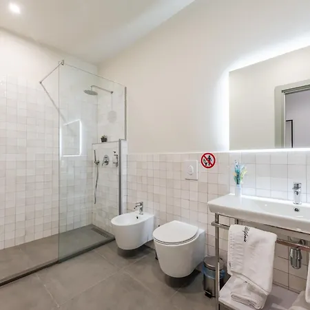 Hotel Polifonia Loft - Vlore, Albania Vlorë