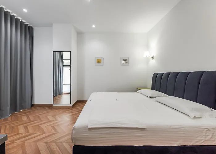 Отель Polifonia Loft - Vlore, Albania