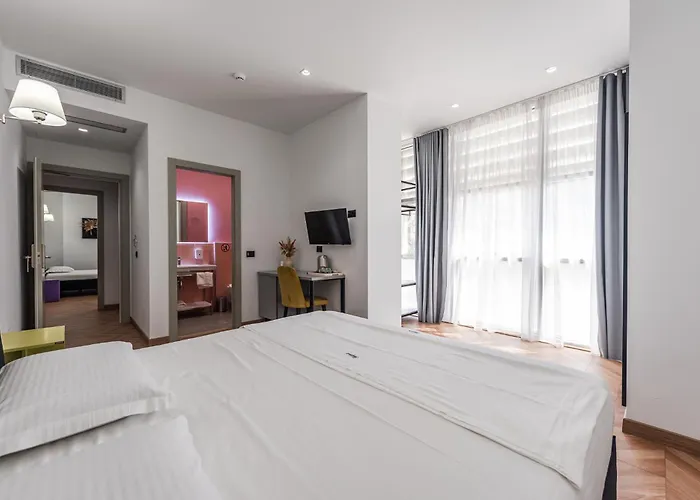 Polifonia Loft - Vlore, Albania Отель Влёра
