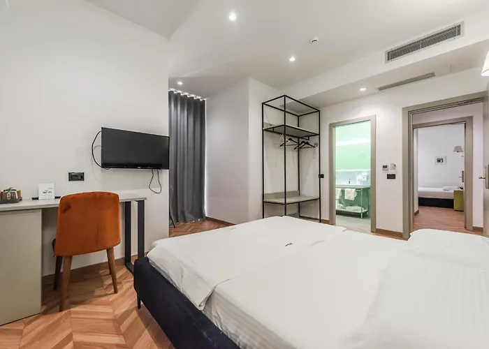 Отель Polifonia Loft - Vlore, Albania Влёра