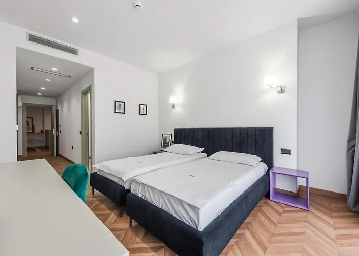 Polifonia Loft - Vlore, Albania Отель Влёра