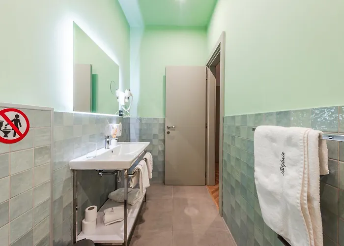 Отель Polifonia Loft - Vlore, Albania Влёра