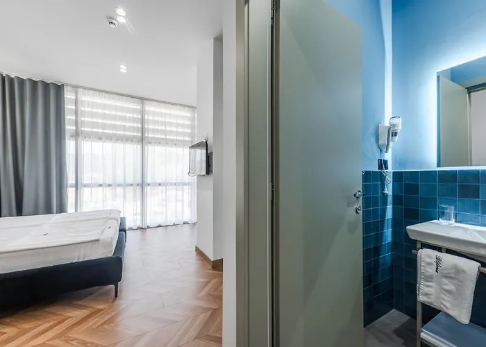 Polifonia Loft - Vlore, Albania Отель