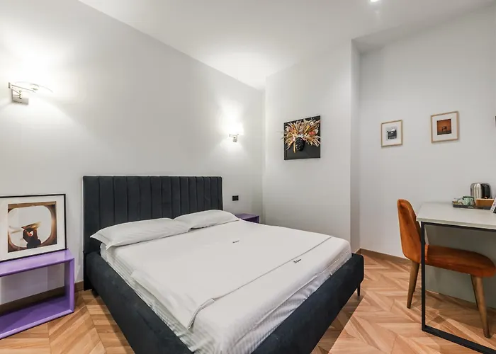 Polifonia Loft - Vlore, Albania Отель *